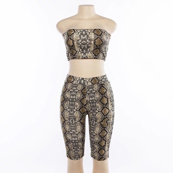 NEW! Snake Print Biker Shorts Bandeau Set - Picture 4 of 7